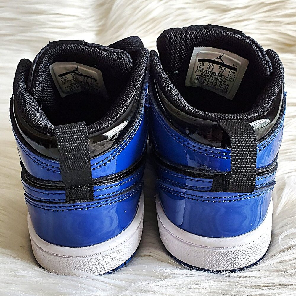 Nike Air Jordan Black/Blue Kid's 1 Retro High OG Patent Bred SZ 10C - Picture 6 of 13